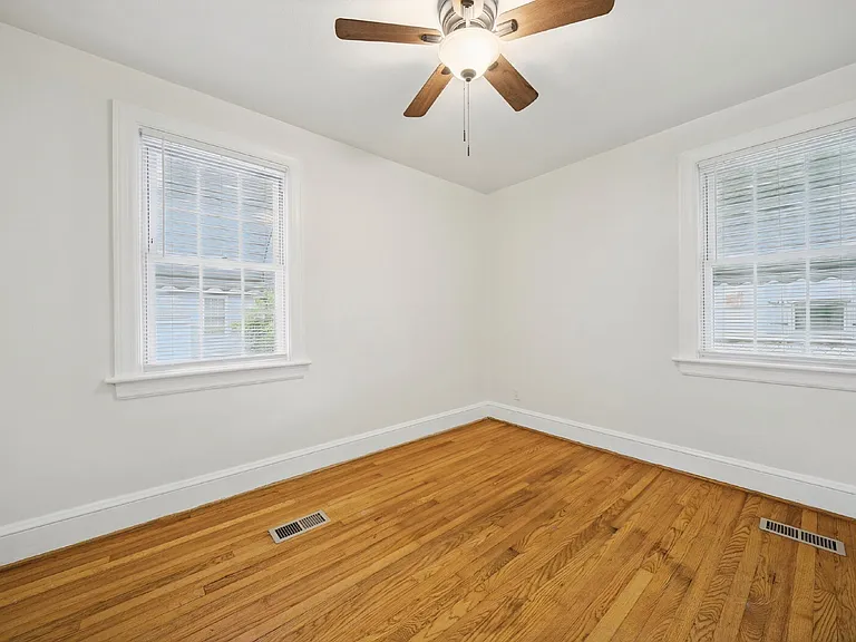 3702 Cape Henry Ave #B — Photo 6