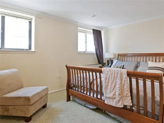 Rented by R New York | media 11