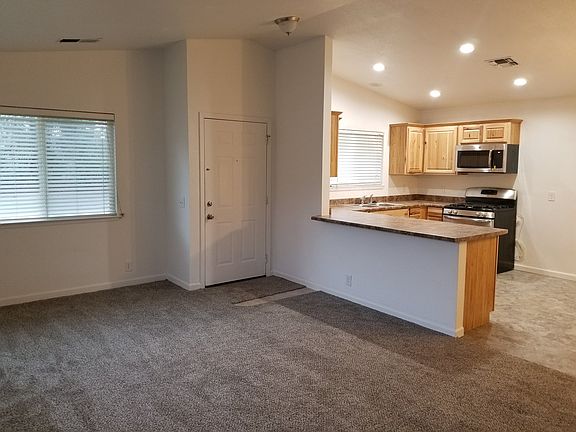 4th image of 1217 Woodside Meadows Dr