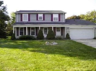 36996 Brittany Hill Dr, Farmington, MI 48335