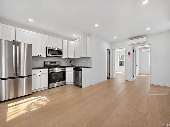 4th image of 93-07 69th Avenue