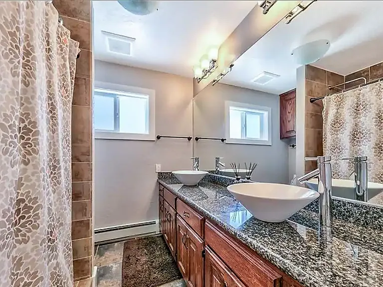 1062 Myron Dr — Photo 22