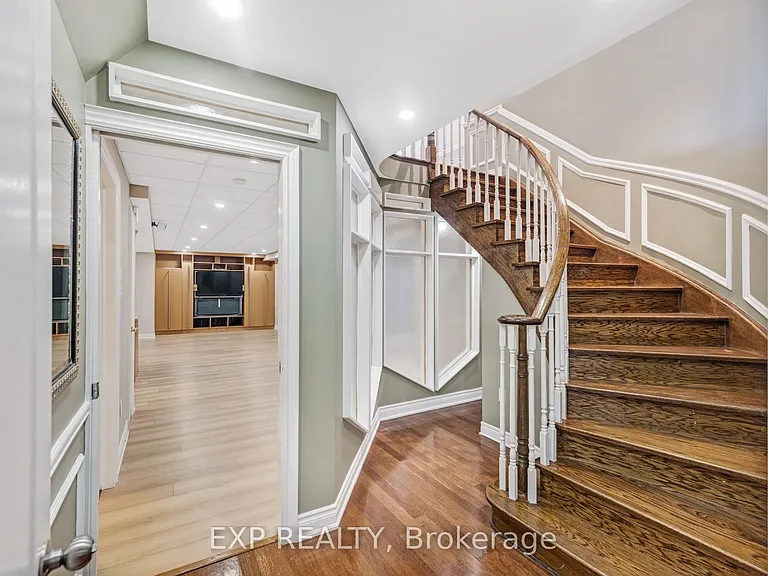 598 Lyman Blvd — Photo 33
