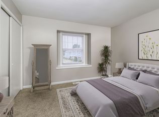 5810 Sebring Dr #5886-D, Indianapolis, IN 46254