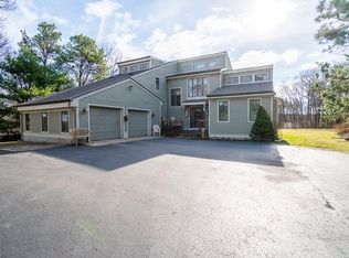 36 Spring Water Dr, Woonsocket, RI 02895