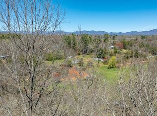 15 Patton Rd, Franklin, NC 28734