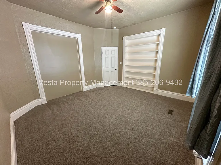 2521 Gramercy Ave #1 — Photo 5