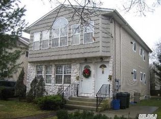 57 Dunwood Rd #B, Port Washington, NY 11050