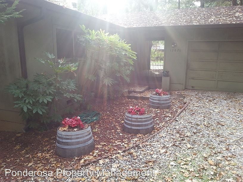 2nd image of 13871 Andover Dr