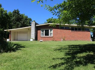 1411 Westwind Dr, Columbia, MO 65202