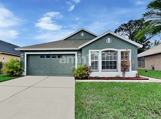 6611 Summer Cove Dr, Riverview, FL 33578
