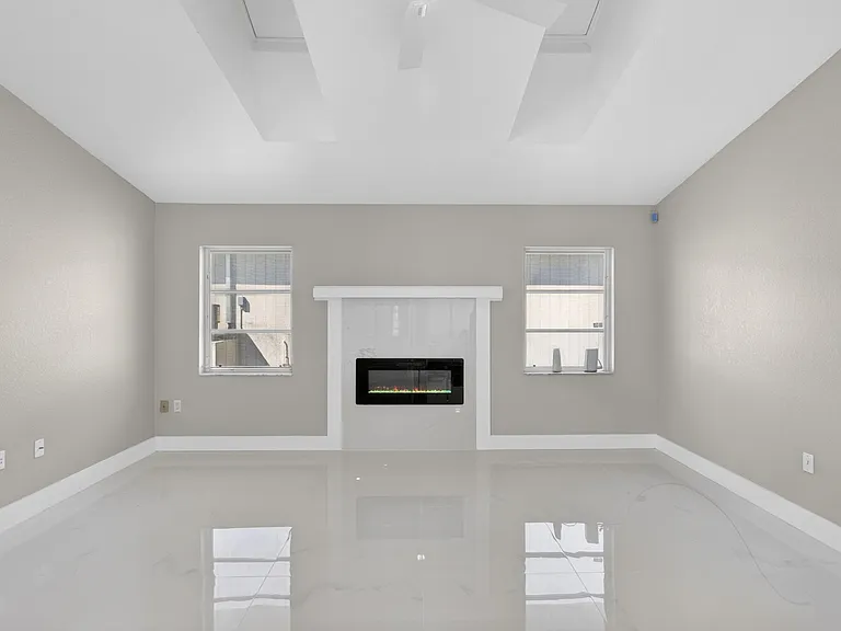 18662 Arapahoe Cir — Photo 16