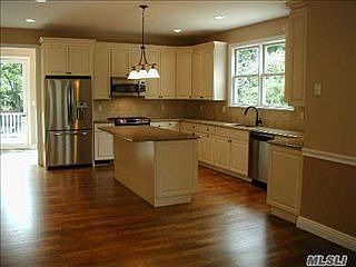 2nd image of 19 Endicott Dr