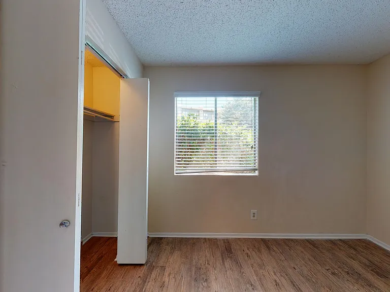 Addison Apartments at the Park — Photo 181