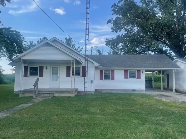 1597 County Road 350n, Greenup, IL 62428