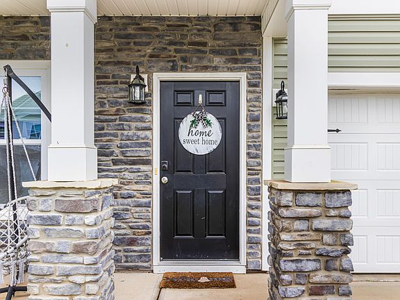 4th image of 4105 Thimbleberry Dr