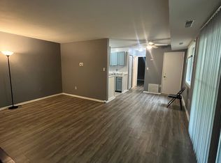 5400 85th Ave APT 104, New Carrollton, MD 20784