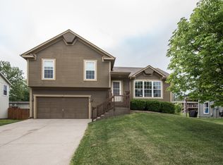 613 S Walnut St, Gardner, KS 66030