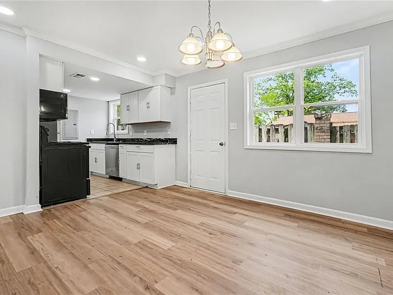2952 N Dekalb Dr #A — Photo 5