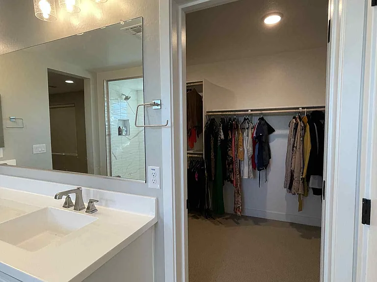 21715 E Lords Way — Photo 72