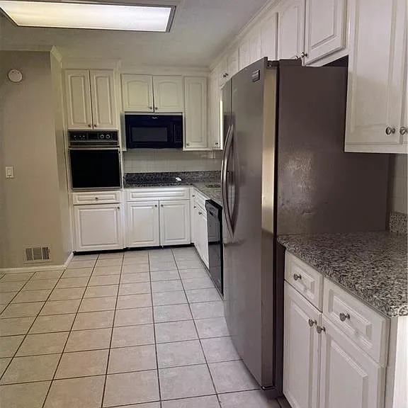 2830 Idlewood Dr — Photo 3