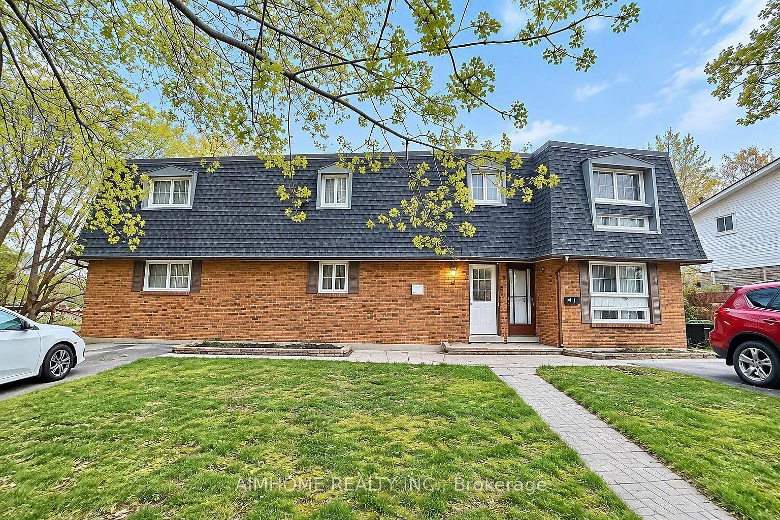 3 bed, $2,150 — Photo 2