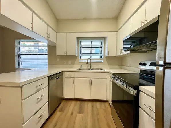 The Vanda Apartments | 1 & 2 Bedroom Apartments in Apopka, FL, 117 E Myrtle St #227, Apopka, FL 32703