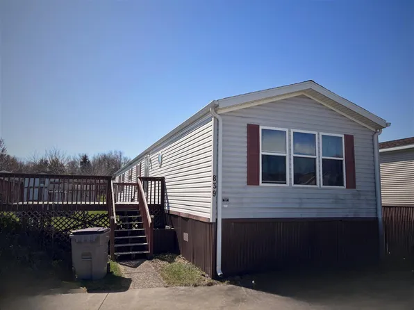 839 Basswood Ln, Iowa City, IA 52246