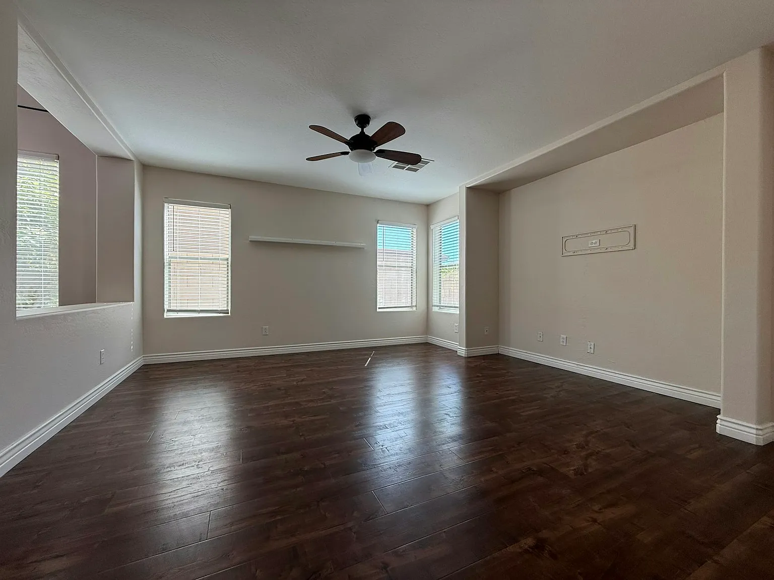 6509R West Red Fox Road — Photo 4