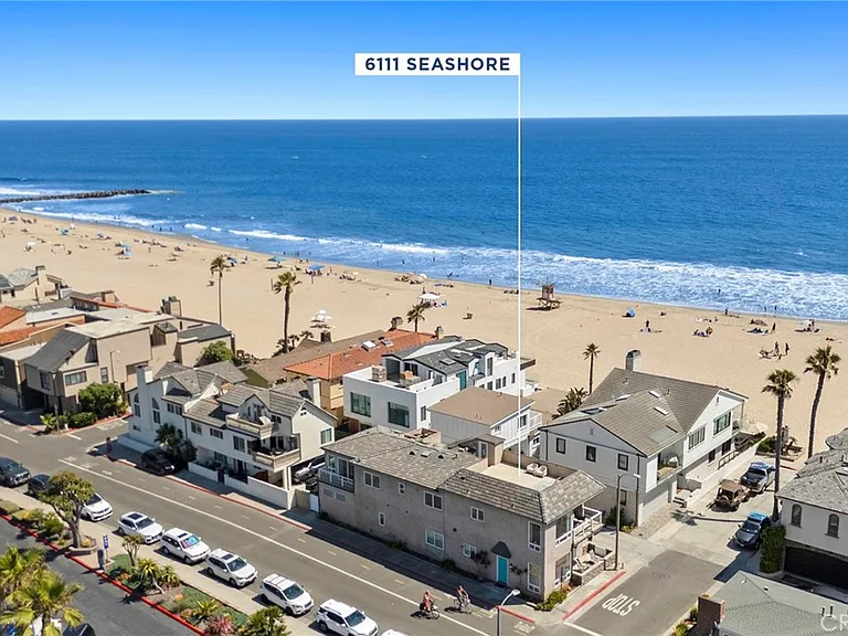 6111 Seashore Dr — Photo 2