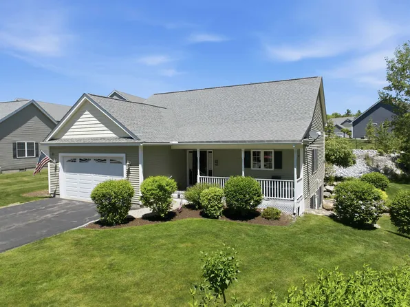 12 Thorn Hill Road #12, Hooksett, NH 03106