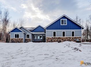 10480 E Snowgoose Cir, Palmer, AK 99645