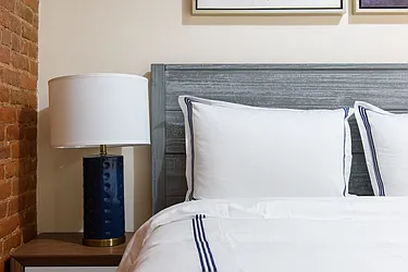 Rented by ER (DO NOT USE)