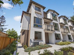 955 Woodside Rd, Redwood City, CA