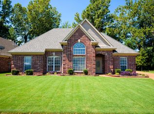 105 McKinzie Cv, Hernando, MS 38632