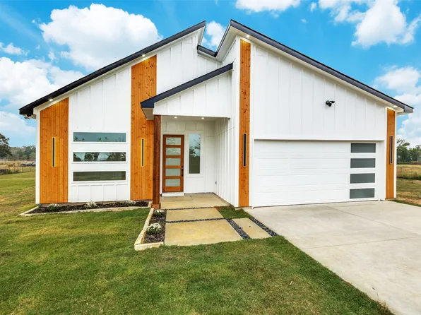 2125 Rs County Rd #3150, Emory, TX 75440