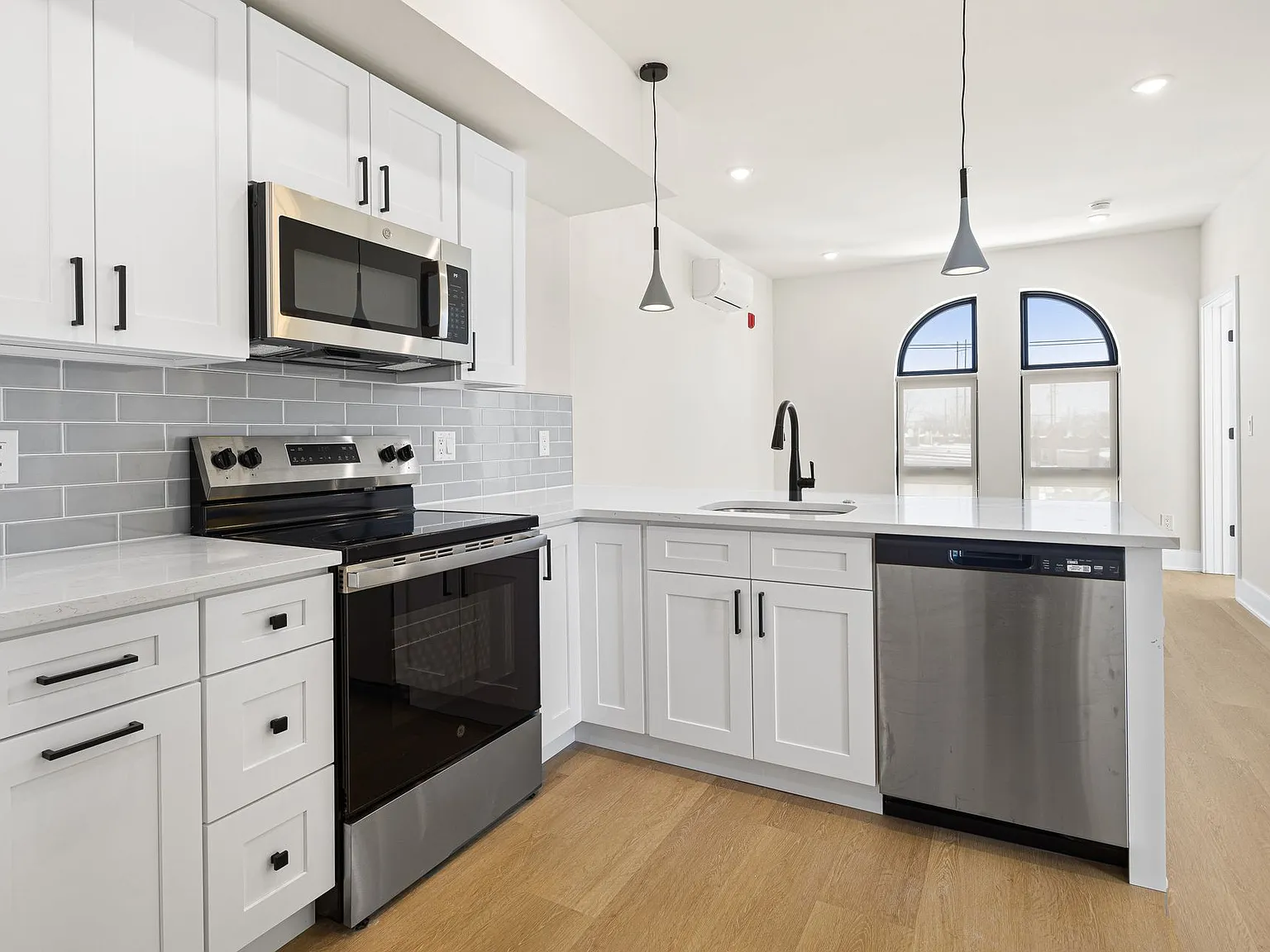Welcome to Residence at North Park One — Photo 3