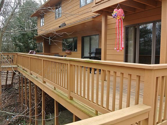 Lower Back Deck