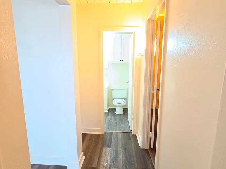 12003 Berendo Ave #5 — Photo 6