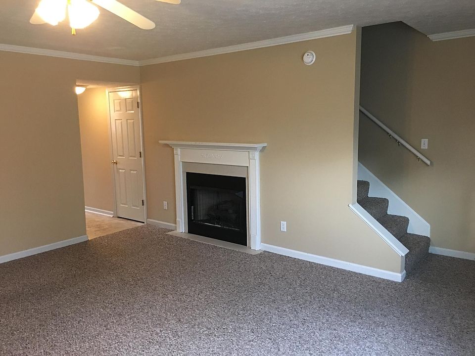 2nd image of 117 Concord Dr APT C