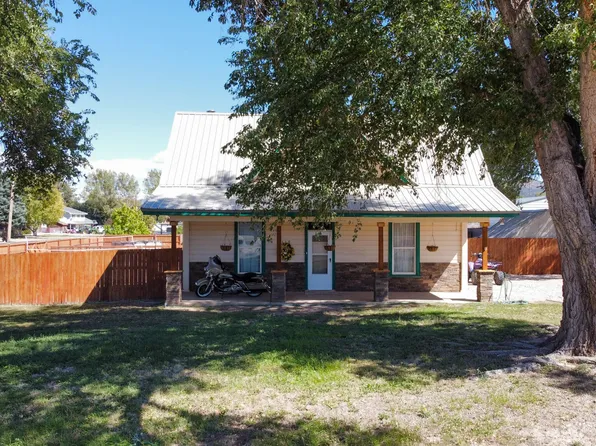 119 S Center St, Enterprise, UT 84725