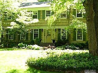 3rd image of 1 Bonnie Dr