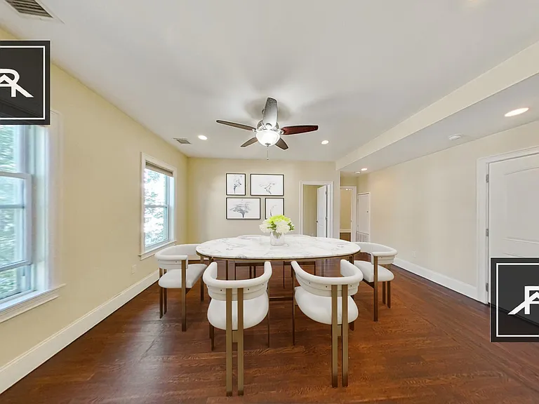 9 Carmel St #3 — Photo 3