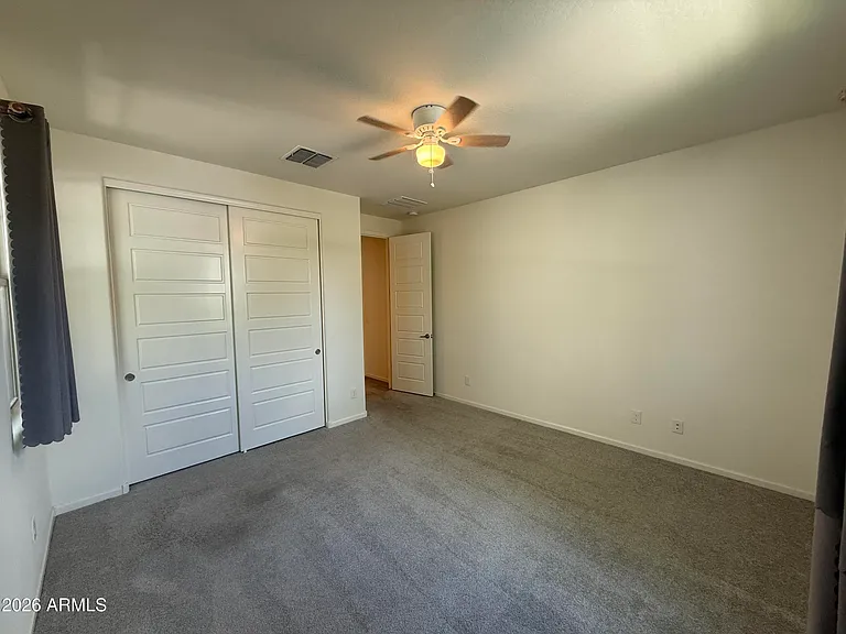 263 E Lantana Dr — Photo 7
