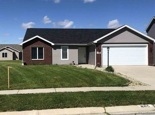805 Beal Brook Pass, Fort Wayne, IN 46814