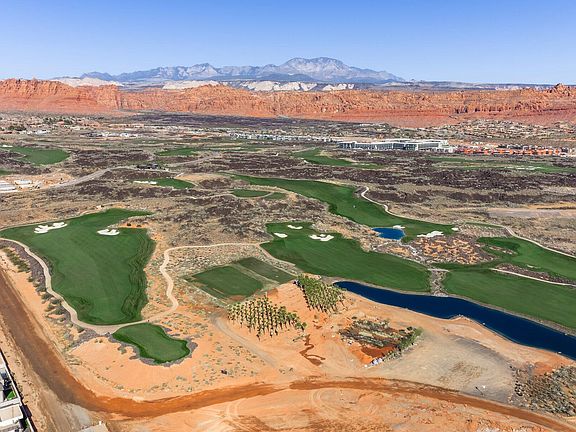 3rd image of 5 Silver Reef