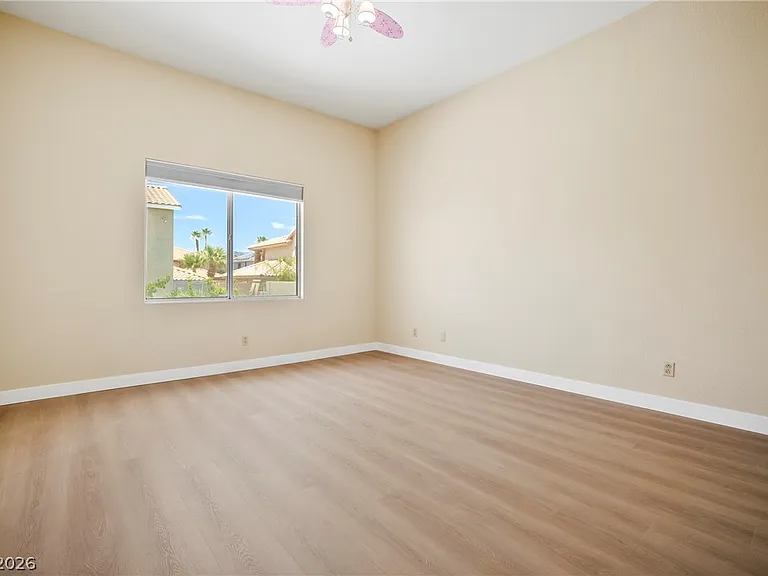 3775 Emerald Bay Cir — Photo 15