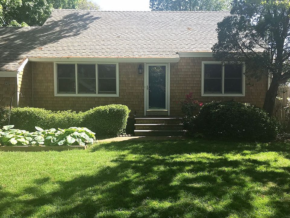 2nd image of 24 Grange St