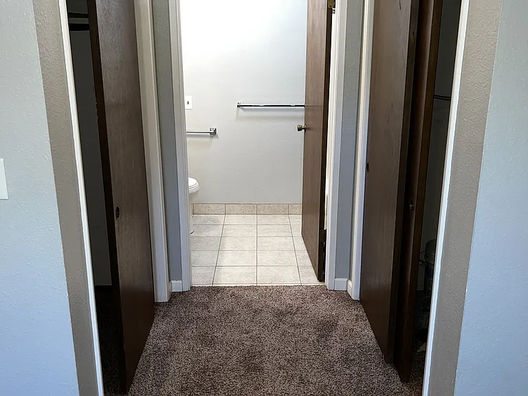 959 Park St #H — Photo 11