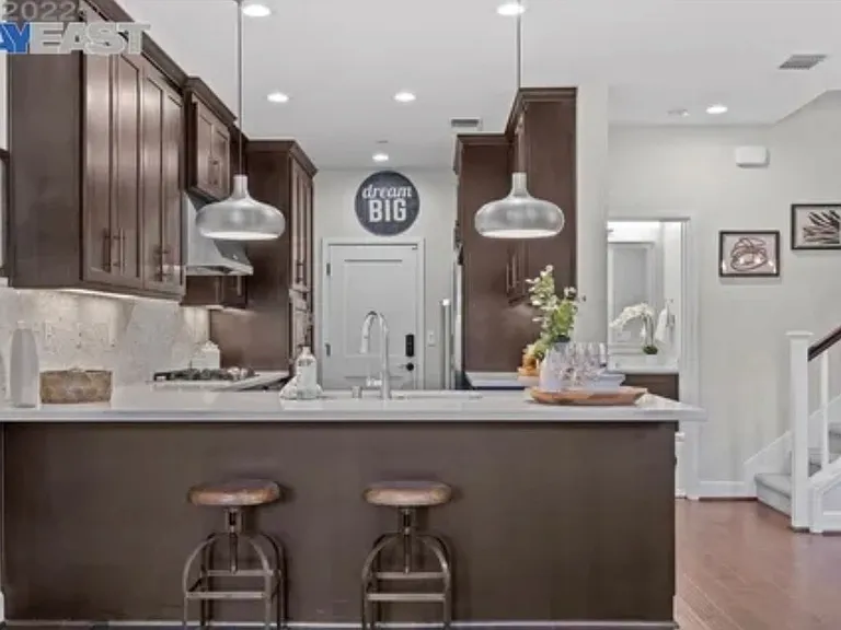 271 Fennel Way — Photo 16
